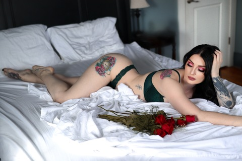 OnlyFans üst resmi melkormedia