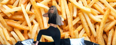 OnlyFans üst resmi mellypea