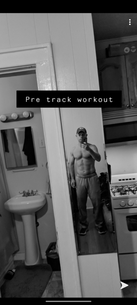 Obraz nagłówka OnlyFans midfoodrunner