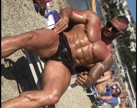 OnlyFans Titelbild mihaloglou