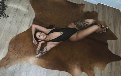 OnlyFans kopafbeelding mistressmilasavage