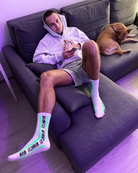 OnlyFans 헤더 사진 mitiagood