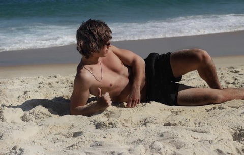 OnlyFans üst resmi mkmkf