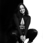 Аватар профиля OnlyFans mommaswaii