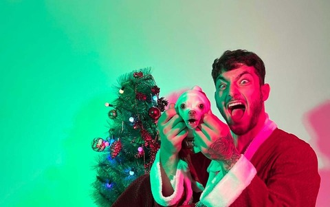 Imagen de encabezado de OnlyFans de mreviatar