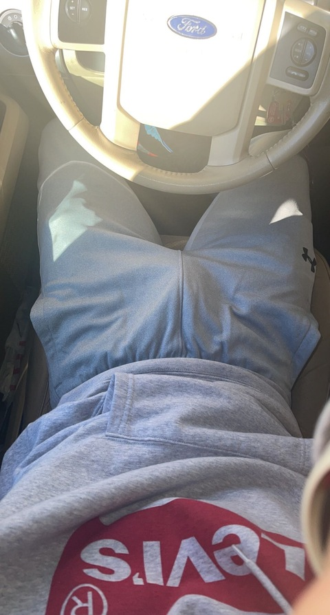 OnlyFans üst resmi nathenialstallion