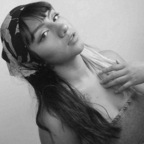 ओन्लीफैंस प्रोफाइल चित्र naturalintui