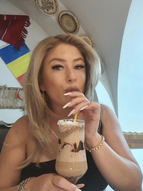 Image d'en-tête OnlyFans newlisa2018