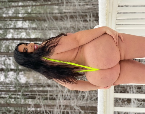 Image d'en-tête OnlyFans nicolenurko