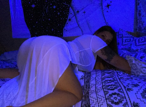 OnlyFans Titelbild nniuqqquinn