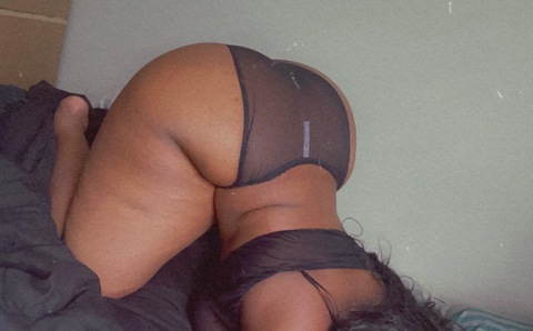 Gambar header OnlyFans notoriously.nyx