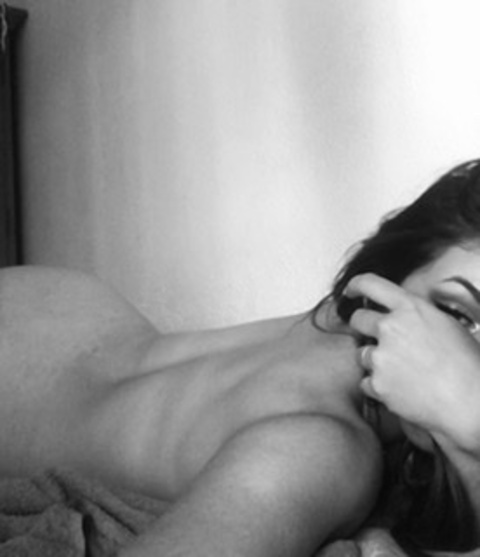 OnlyFans हेडर तस्वीर nrv_14