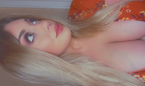 Снимка на заглавие на OnlyFans octaviaamara