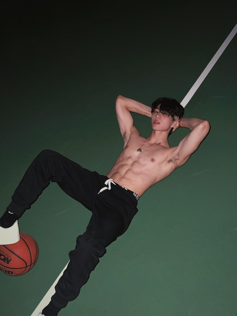 OnlyFans हेडर तस्वीर olivermoy