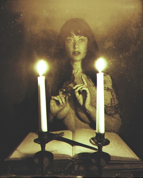 Immagine di copertina OnlyFans perenniallove