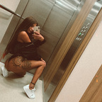 Профилна снимка в OnlyFans за petitedede