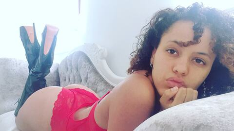 Imagen de encabezado de OnlyFans de phoenixraeblue1