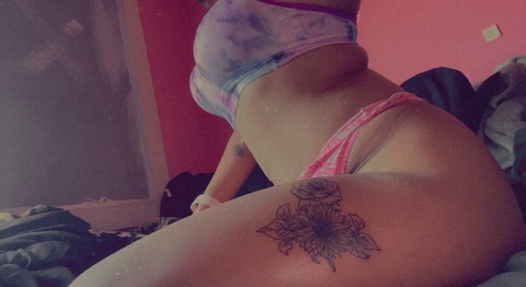 Image d'en-tête OnlyFans pleasurefuljoy