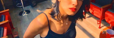 OnlyFans üst resmi pupauu