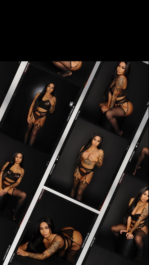 OnlyFans हेडर तस्वीर queenbeebre