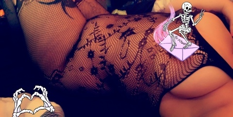 OnlyFans हेडर तस्वीर queenbish317