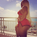 ओन्लीफैंस प्रोफाइल चित्र queenzcream