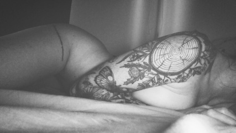 OnlyFansヘッダー写真 ravenreigns