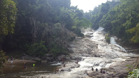 OnlyFansヘッダー写真 reinahanno