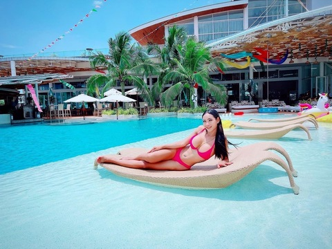 OnlyFans header picture ritasweed