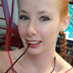 OnlyFansのプロフィール写真roxy_fox