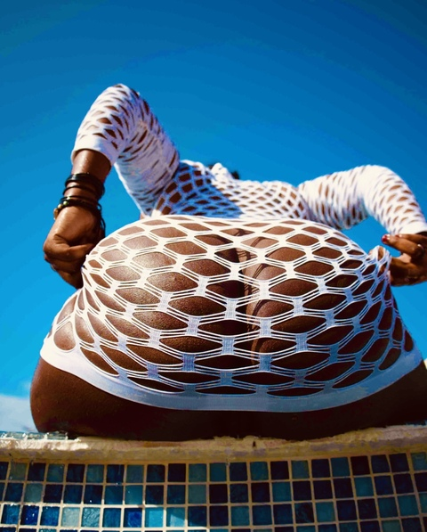 OnlyFans हेडर तस्वीर sashi_gapeteaser