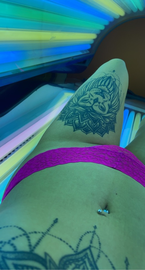 Image d'en-tête OnlyFans shannon_middlemiss