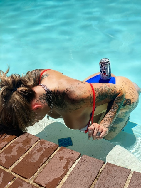 OnlyFans 헤더 사진 shawnmichelle