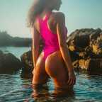 OnlyFansのプロフィール写真simonasorriso