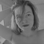 OnlyFansのプロフィール写真sina3lla