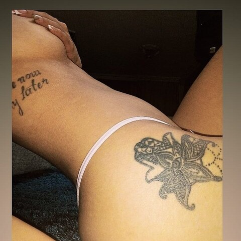 OnlyFans हेडर तस्वीर sinnamonsugarbyte