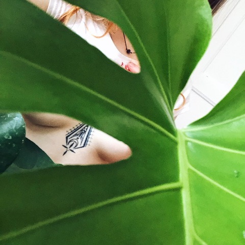 Image d'en-tête OnlyFans slut4oatmilkk