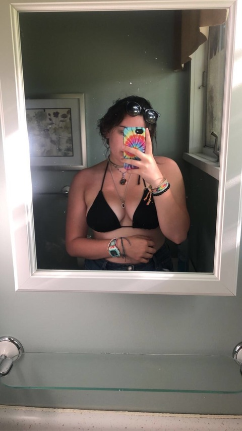 صورة رأس OnlyFans spookytitties