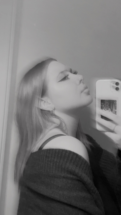 Снимка на заглавие на OnlyFans steffi_hmn