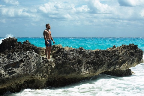 Image d'en-tête OnlyFans stiking1