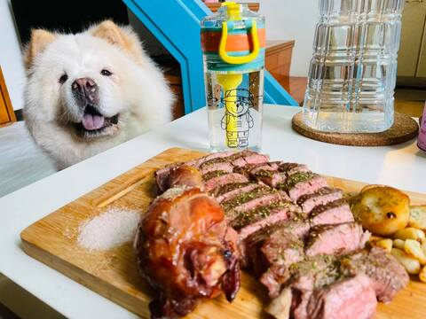 Gambar header OnlyFans stitch_6_26