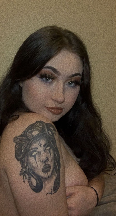 Gambar header OnlyFans sugarbear19