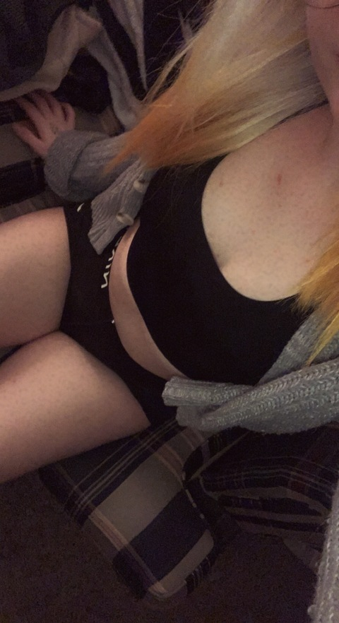 Изображение шапки OnlyFans sunflower0312