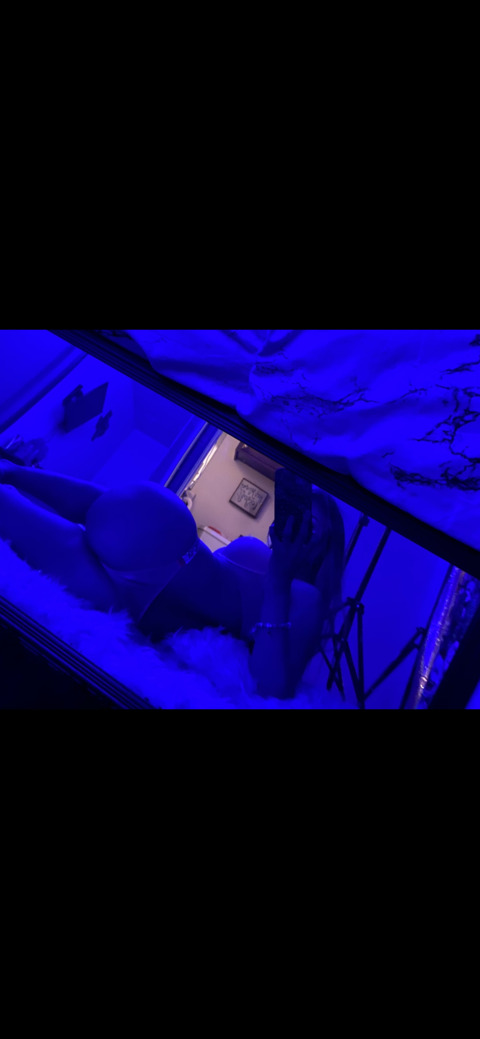 OnlyFans üst resmi susanellise