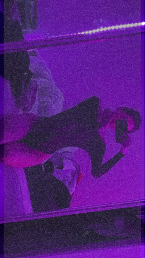 OnlyFans üst resmi sweethoneybrooklyn