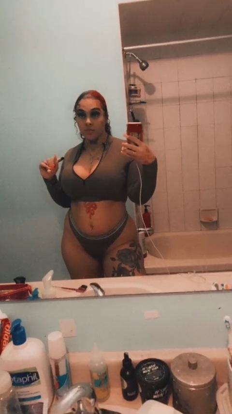 OnlyFans हेडर तस्वीर tanacurlss