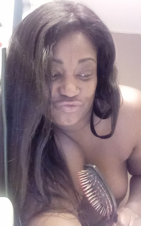 OnlyFans 헤더 사진 tasty