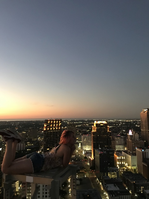 OnlyFansヘッダー写真 tay_quila