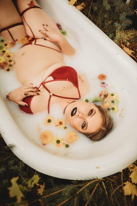 Снимка на заглавие на OnlyFans tayymarievip