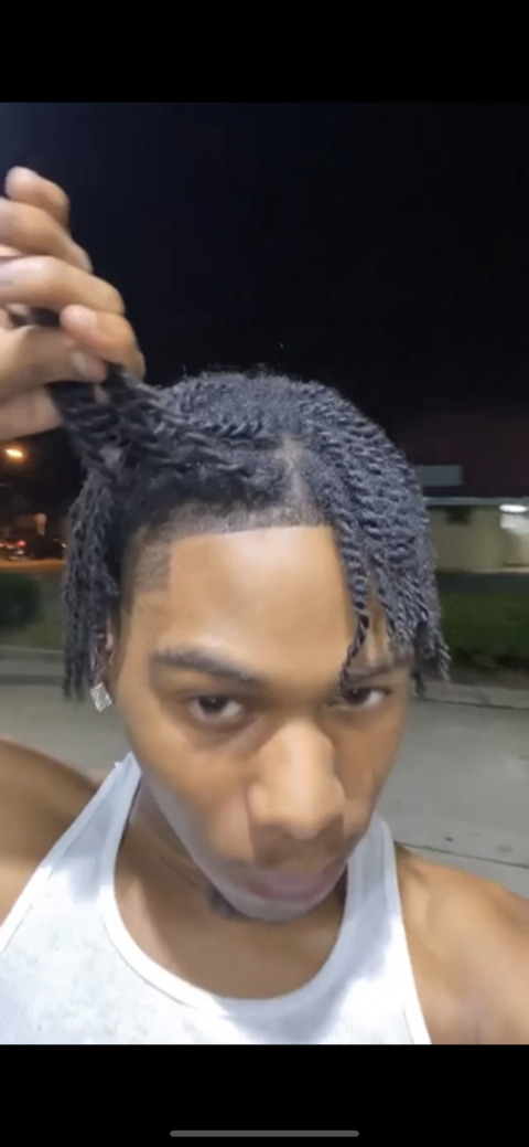 Снимка на заглавие на OnlyFans teemurda